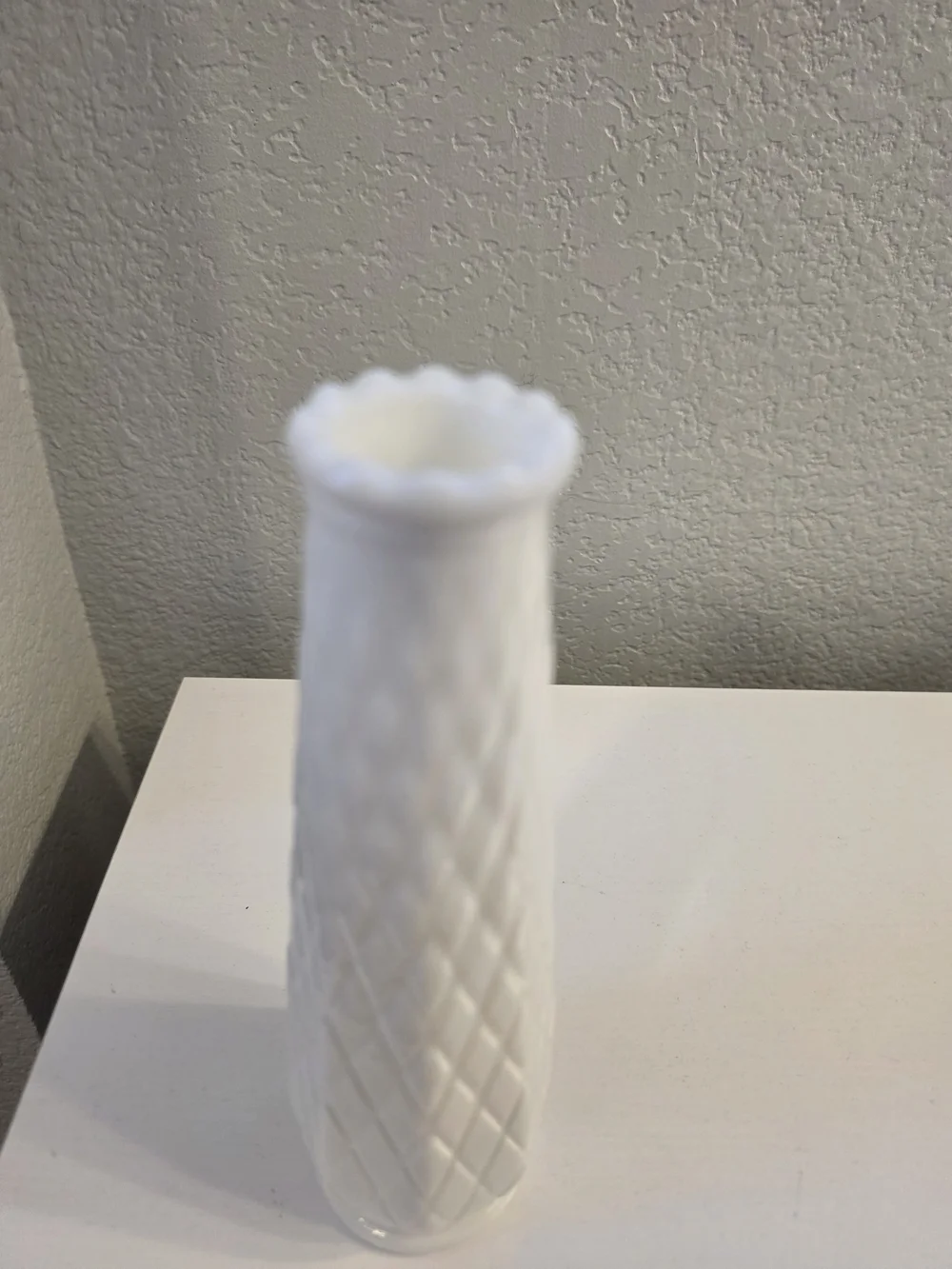 White Diamond-Pattern Ceramic Vase - Home Accents